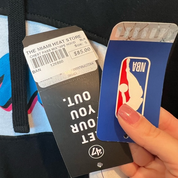 Miami Heat Black Hoodie - Picture 4 of 4